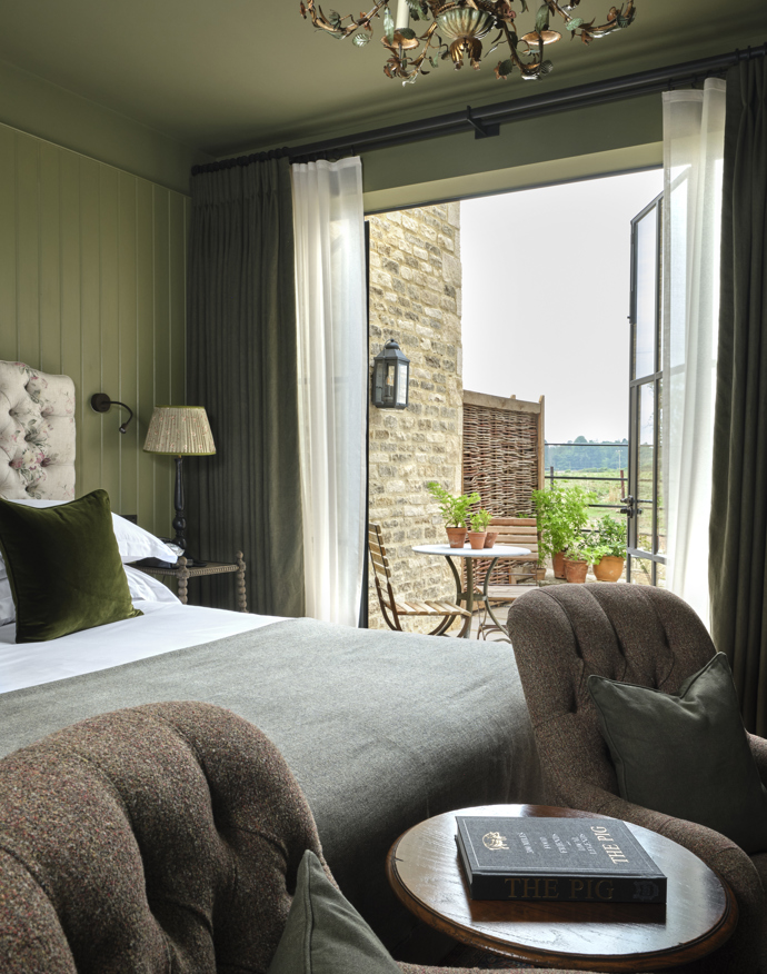 Field View Rooms